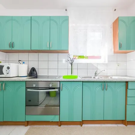Apartmani Luca *