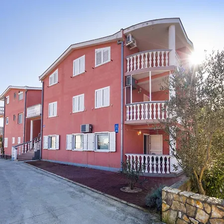 Apartmani Luca * Zaton (Zadar)
